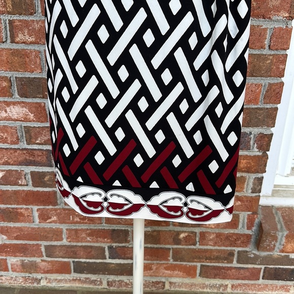 White House Black Market Geometric Print Dress - Picture 2 of 7